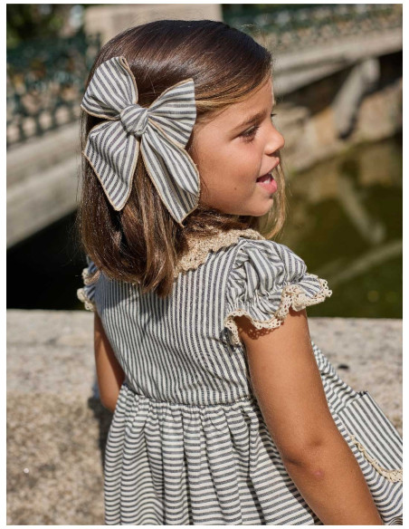 Jesusito Rayas Cuello Bordado Braga Tela La Martinica Coffee